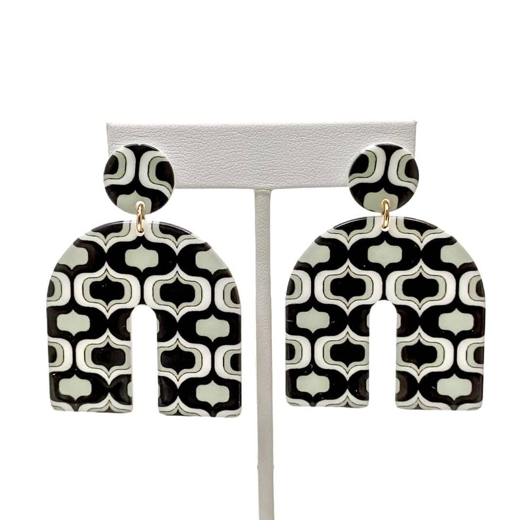 Stephanie Sage/Black/White Earrings